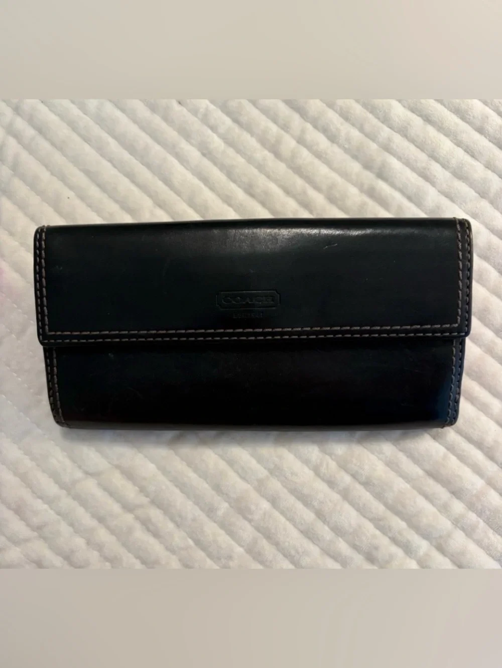 Coach Black Leather Wallet with Gold Turnlock